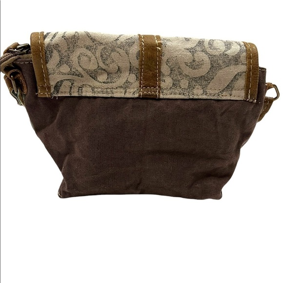 Myra bag Paisley swirl print small cross body bag canvas leather. - Picture 5 of 13